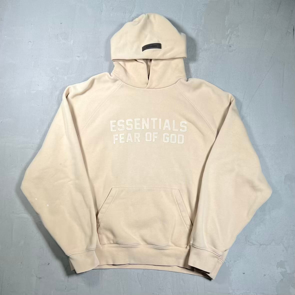 Essentials Fear Of God Sand Hoodie Size Medium USED x18795