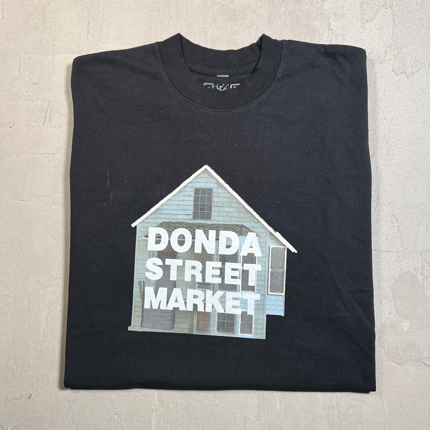 Kanye West Donda House "Donda Street Market" Black Tee Size Large USED x17656
