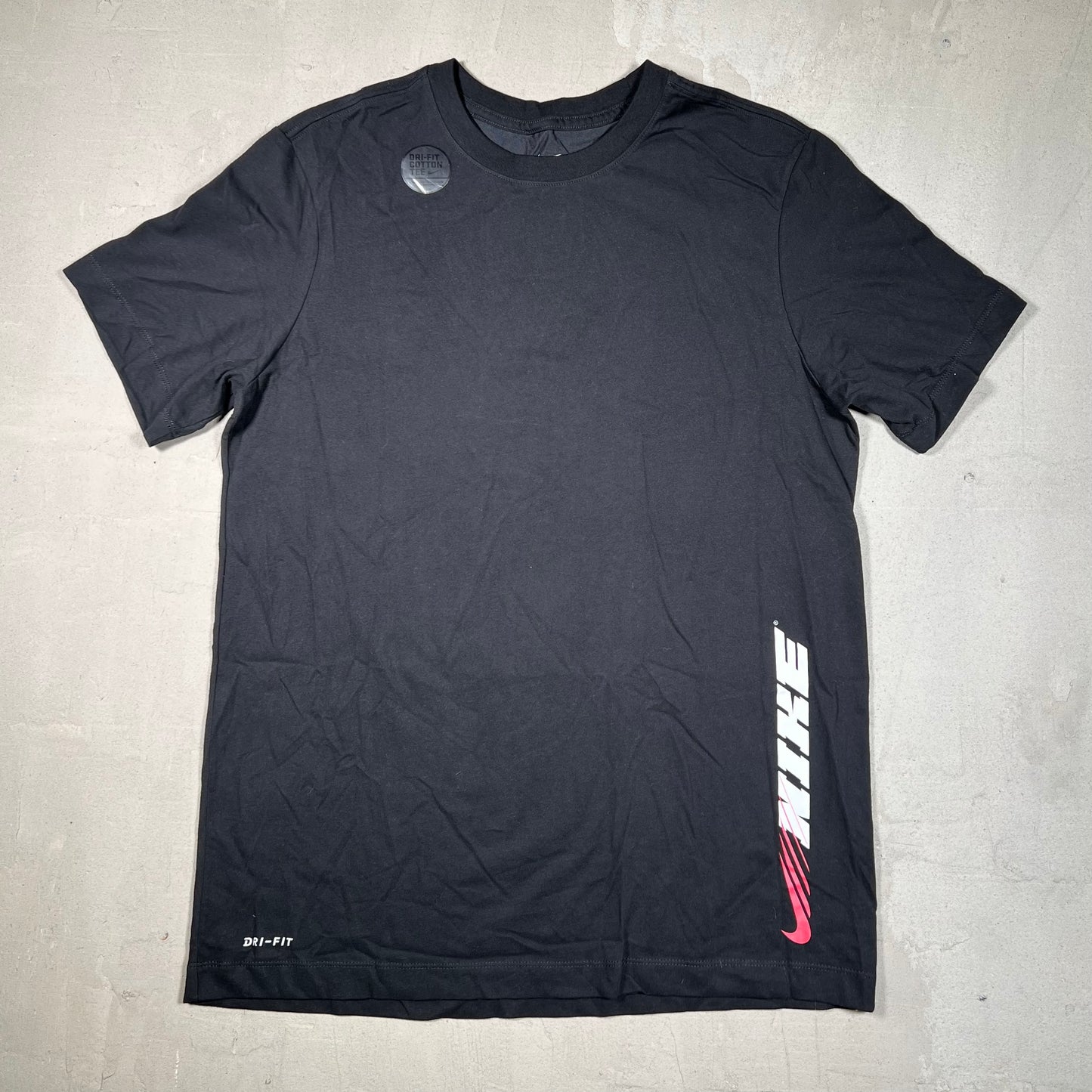 Nike Dri Fit Black Tee Size Medium NEW v19066