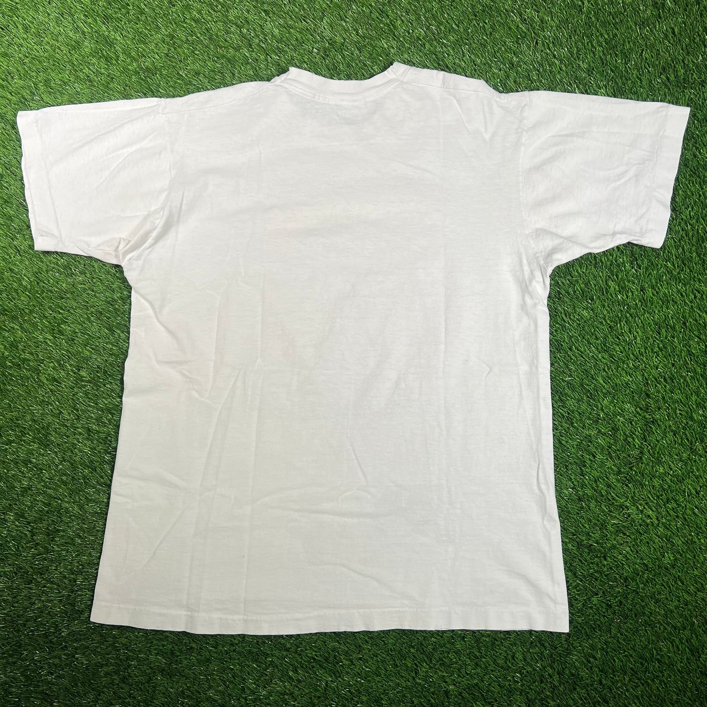 1992 Chicago Bulls White Back 2 Back Champos Tee Size Large USED v18230