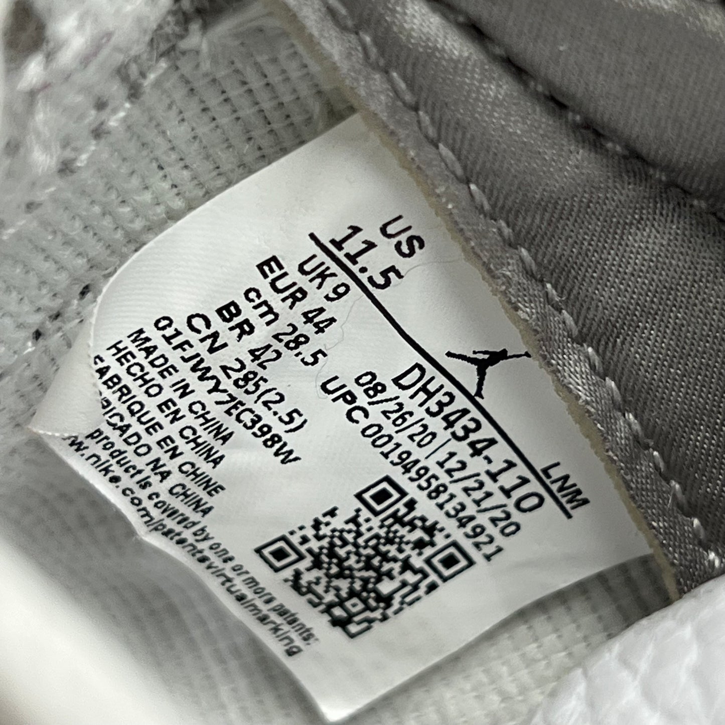 Jordan 3 A Ma Maniere (2021) Size 10M/11.5W USED s19634