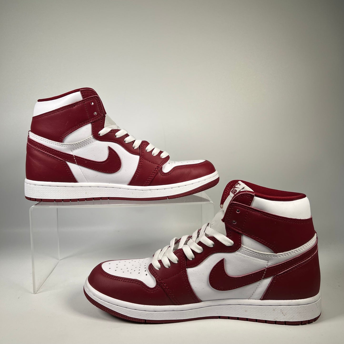 Jordan 1 High Artisanal Team Red (2024) Size 9.5 USED s20185
