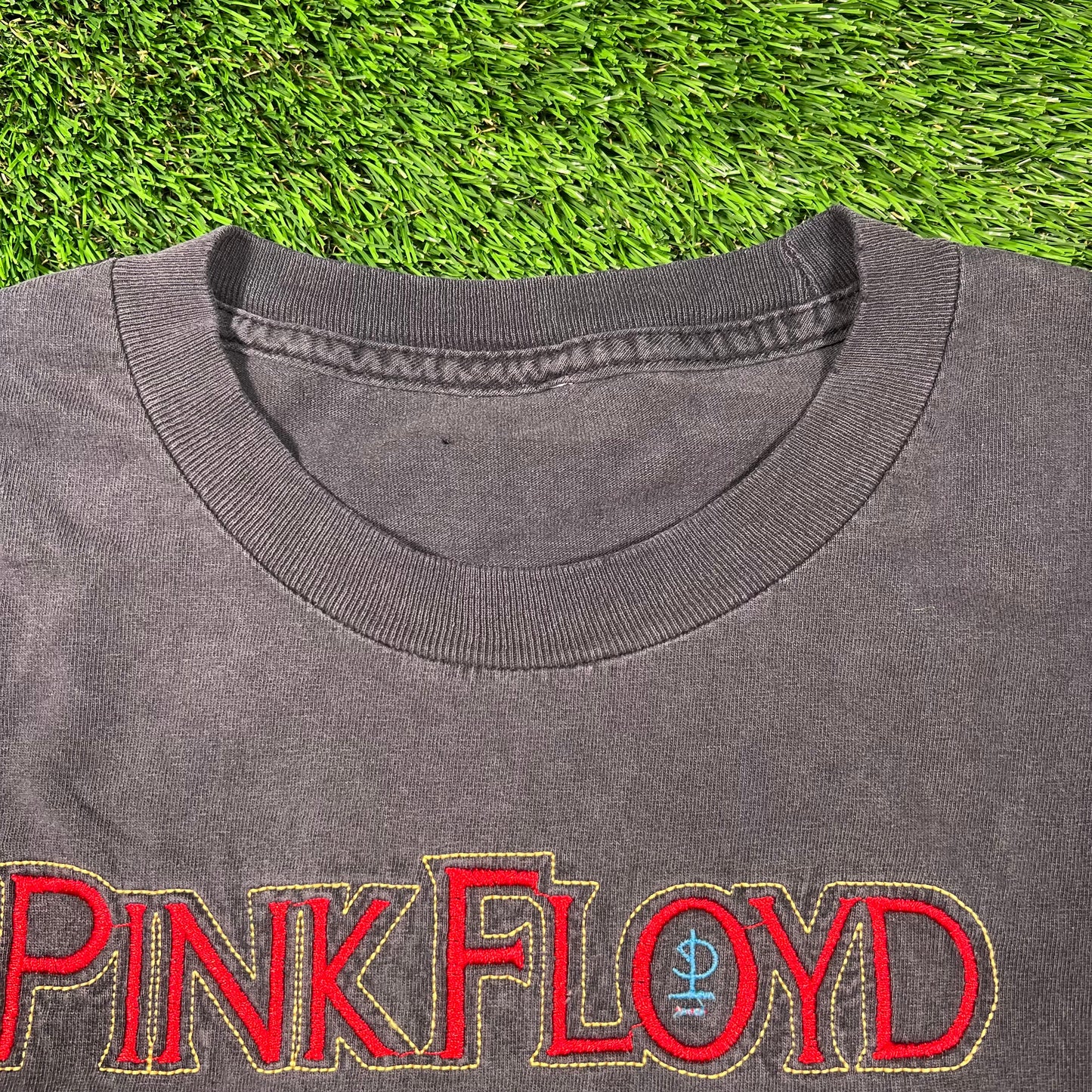1990s Pink Floyd Echoes Black Longsleeve Size XL USED v18687