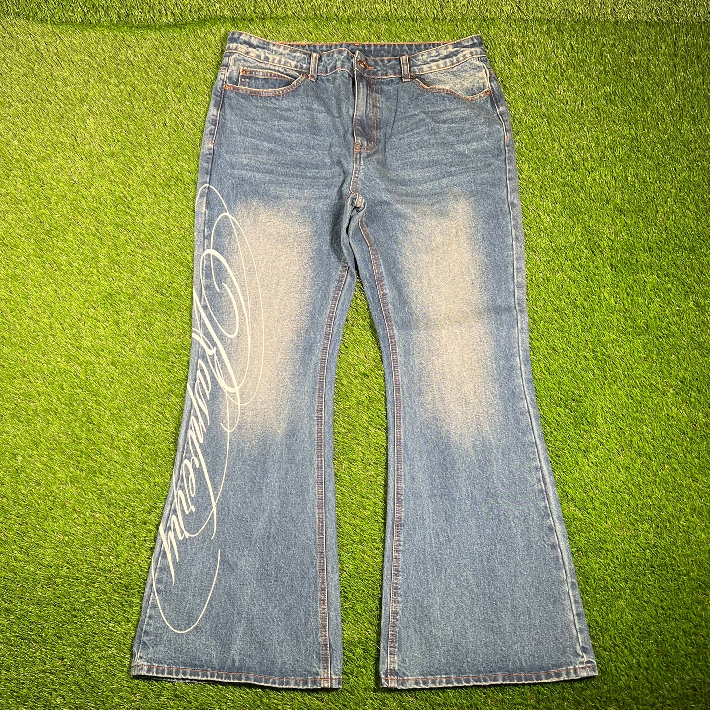 GV Gallery Miley Cyrus Flared Blue Jeans Size Large NEW x15442