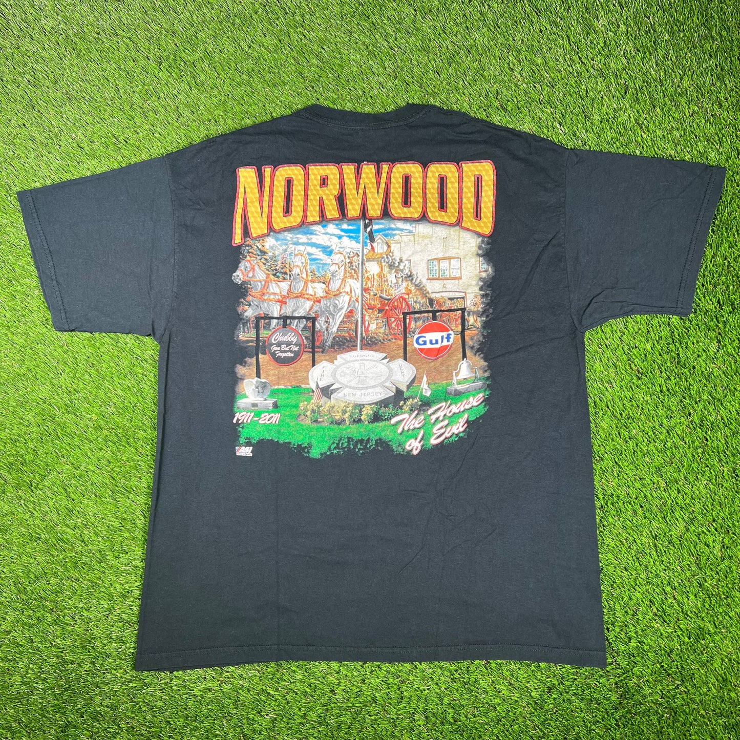 2011 Norwood New Jersey Fire Dept Black Memorial Tee Size XL USED v17455