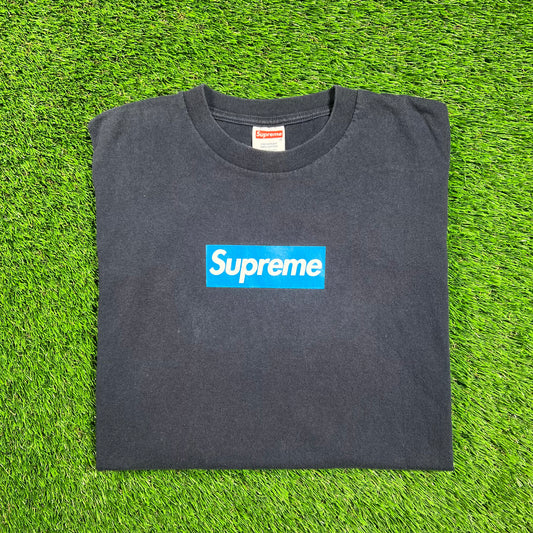 Supreme Icy Blue Box Logo Tee (2006) Size XL USED x16220