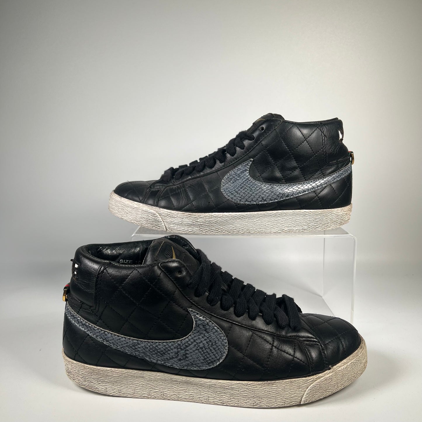 Nike SB Blazer Supreme Black 2005 Size 10 USED s11151