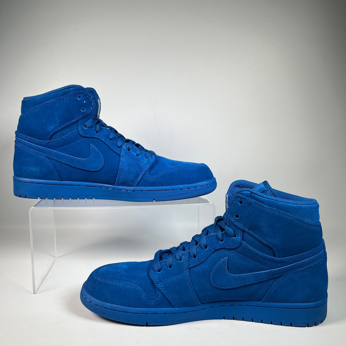 Jordan 1 Blue Suede (2017) Size 11.5 USED s22356