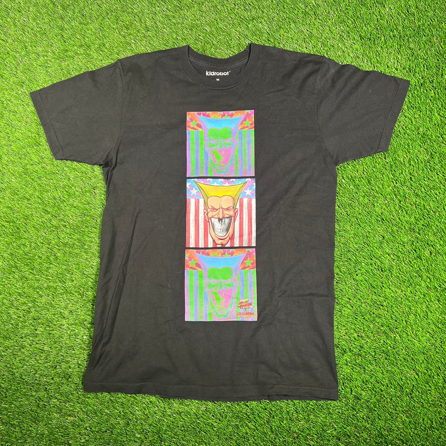 Kid Robot Street Fighter Capcom Ron Black Engilsh Guile Tee Size Medium USED x15820