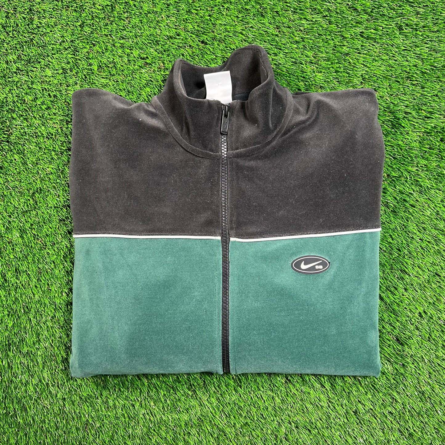 Nike SB Green Velour Skate Jacket Size Medium USED v18478