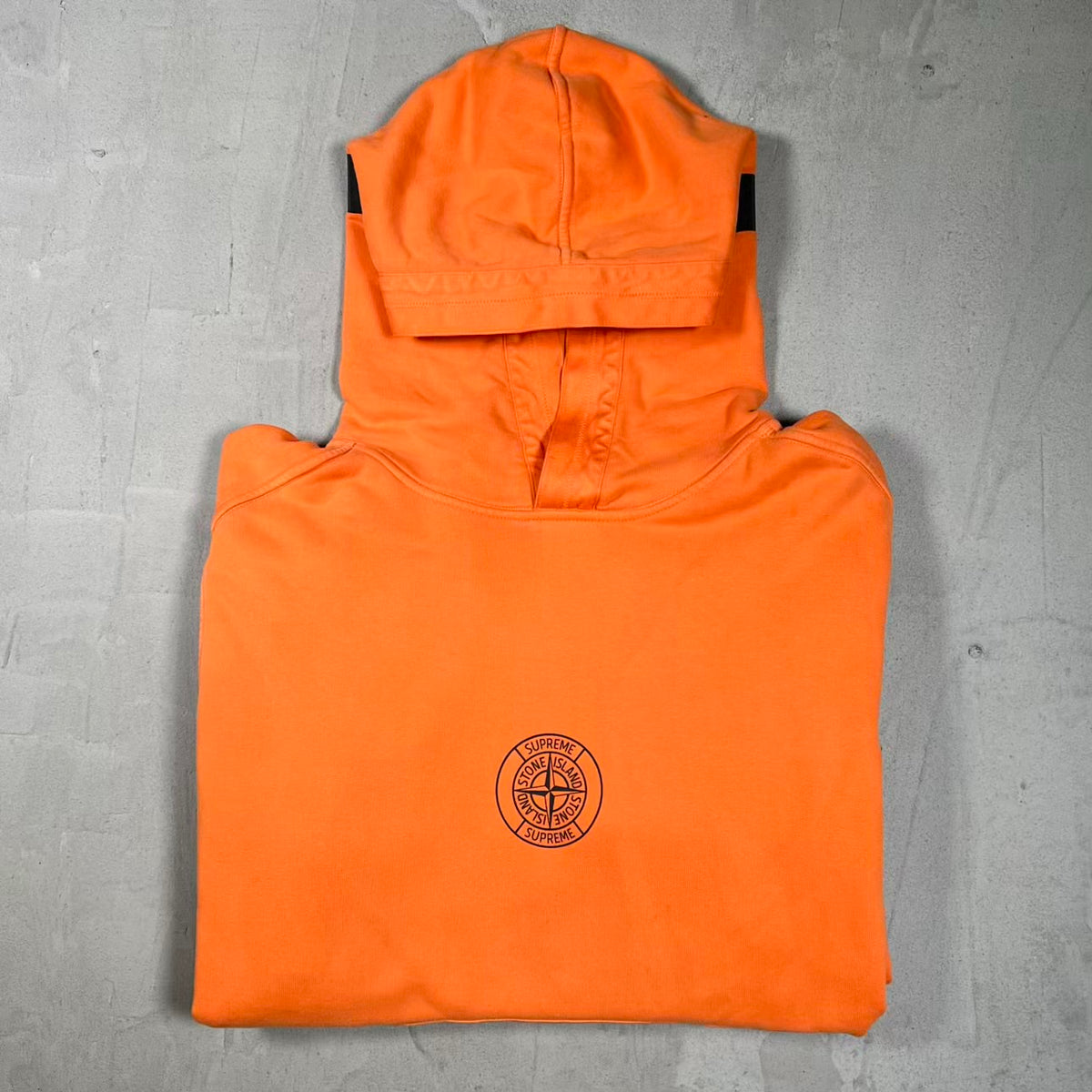 Supreme Stone Island (2017) Orange Pull Over Hoodie Size Large USED x18287
