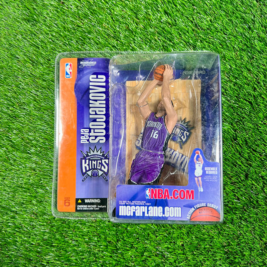2004 NBA Peja Stojakovic Collectible NEW v16508
