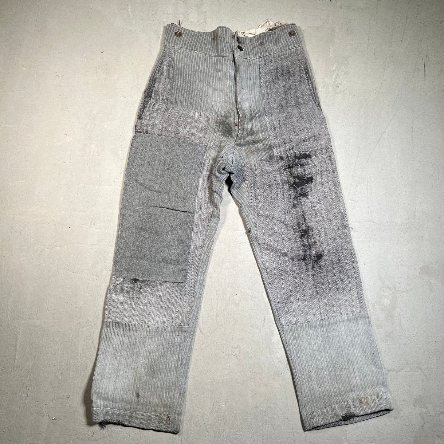 LAA1777 vintage straight legged pant Size 29 USED v13371