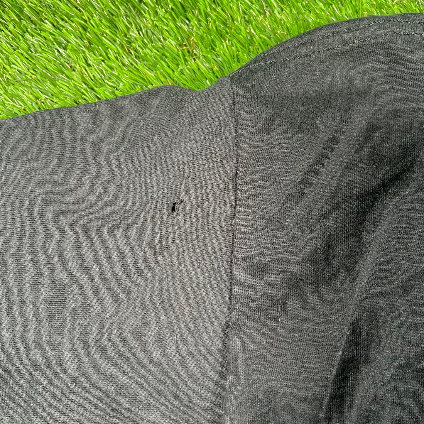 Y2K Dare Drug Resist Black Tee Size XL USED v17565