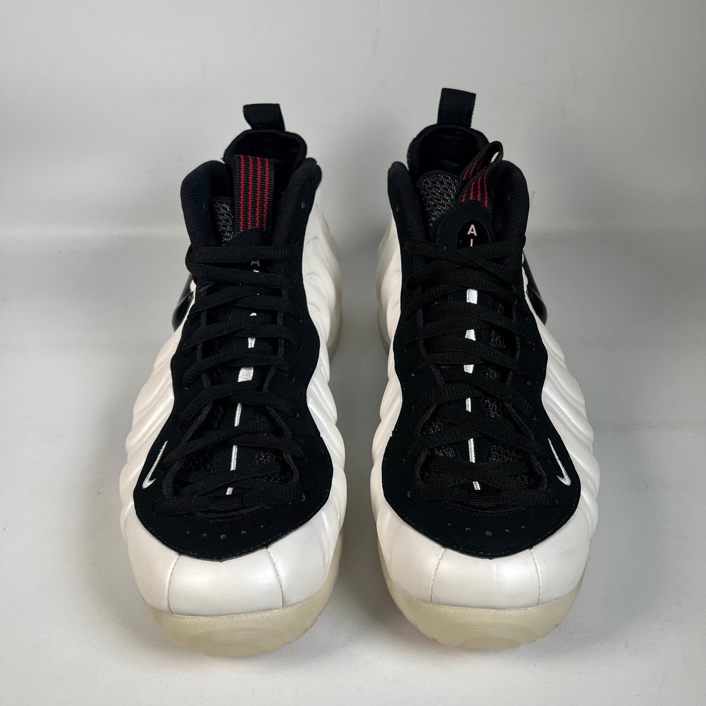 Nike Air Foamposite Pro Pearl (2025) Size 10.5 USED s22125