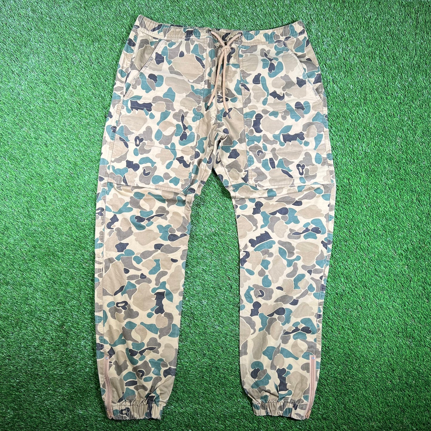 Kite Camo Jogger Size 38 USED v17862