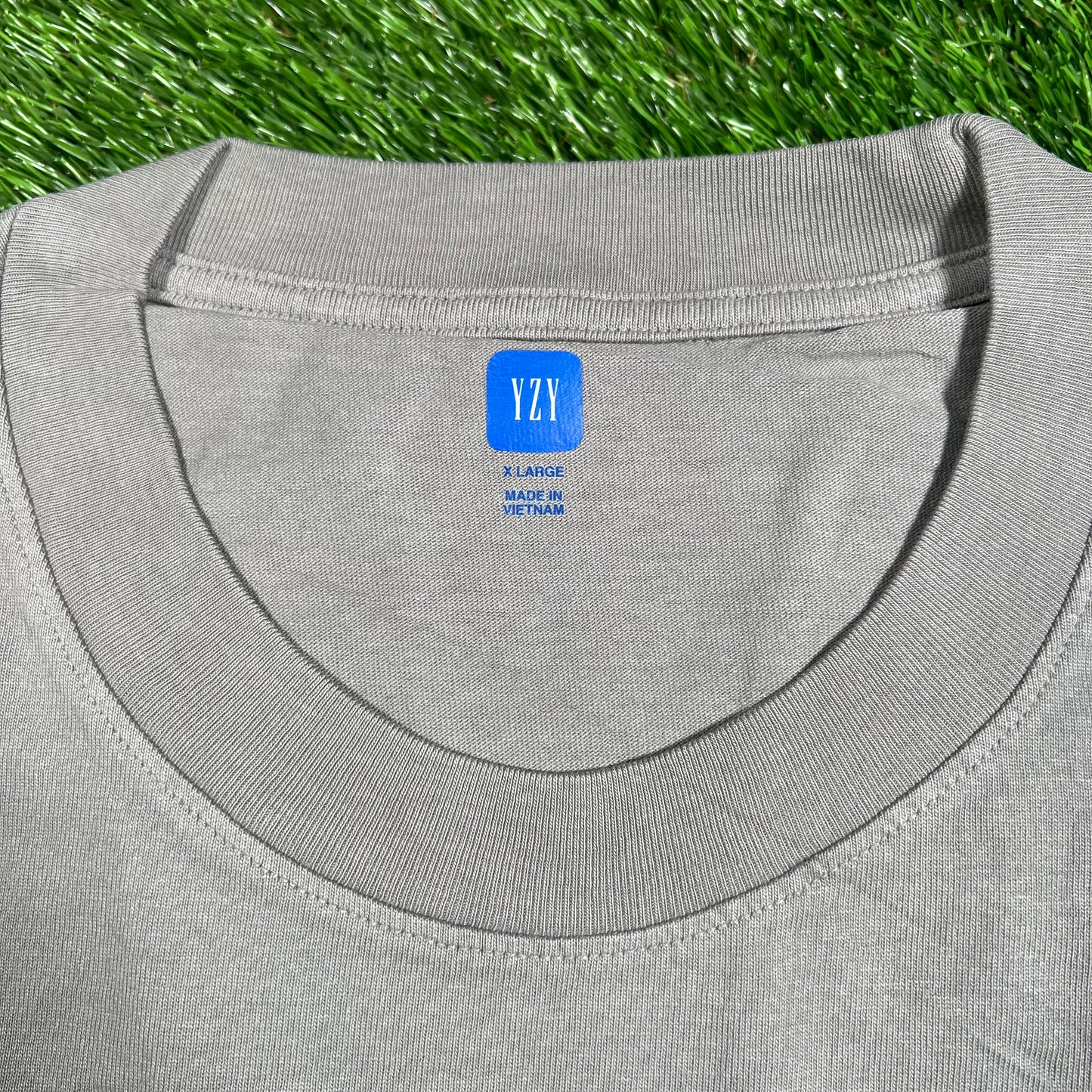 Yeezy Gap Basic Grey Tee Size XL NEW x15789