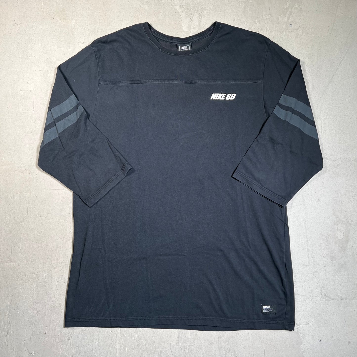 2006 Nike SB Send Help Promo Black Tee Size Large USED v19580