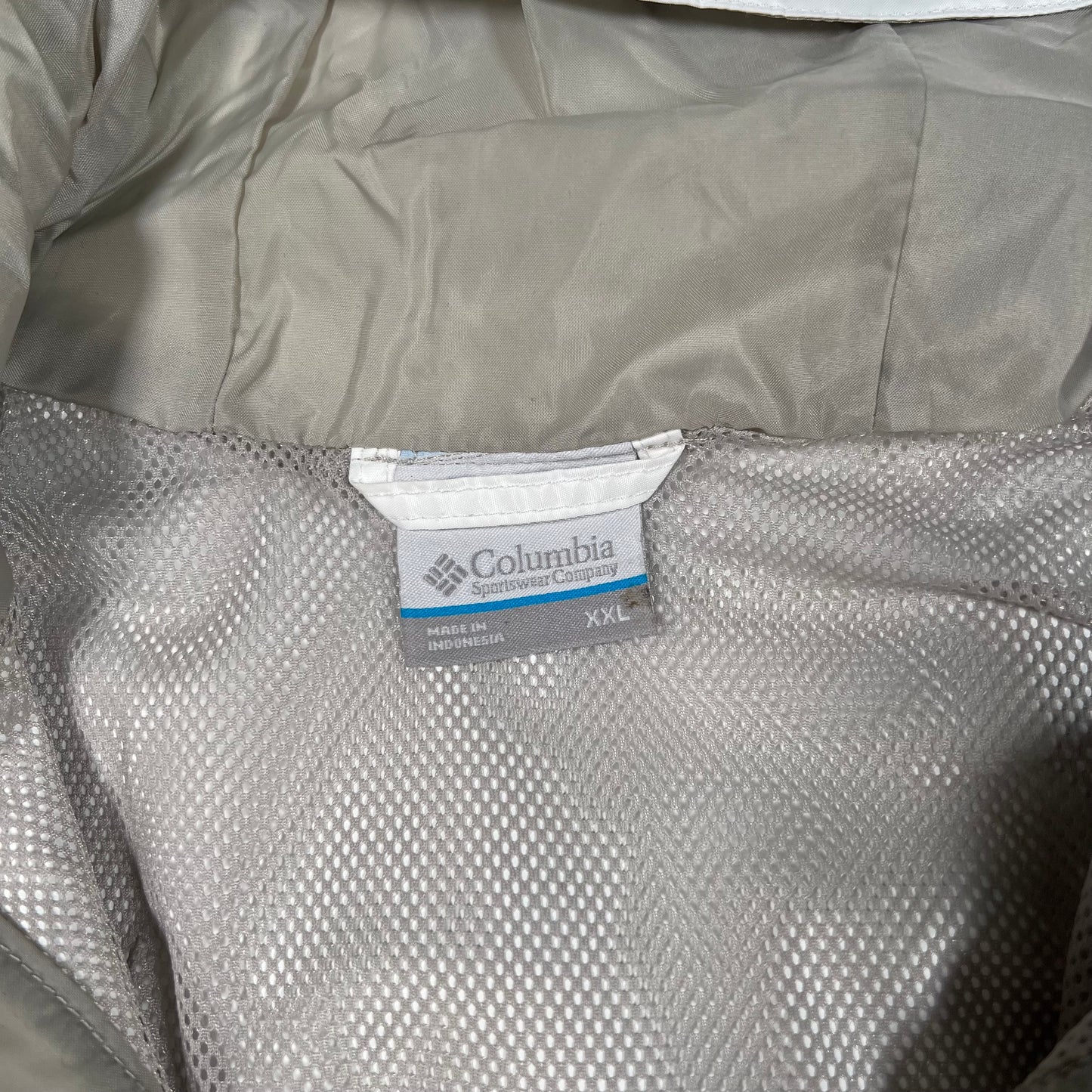 Columbia White Windbreaker Size XXL USED v17838