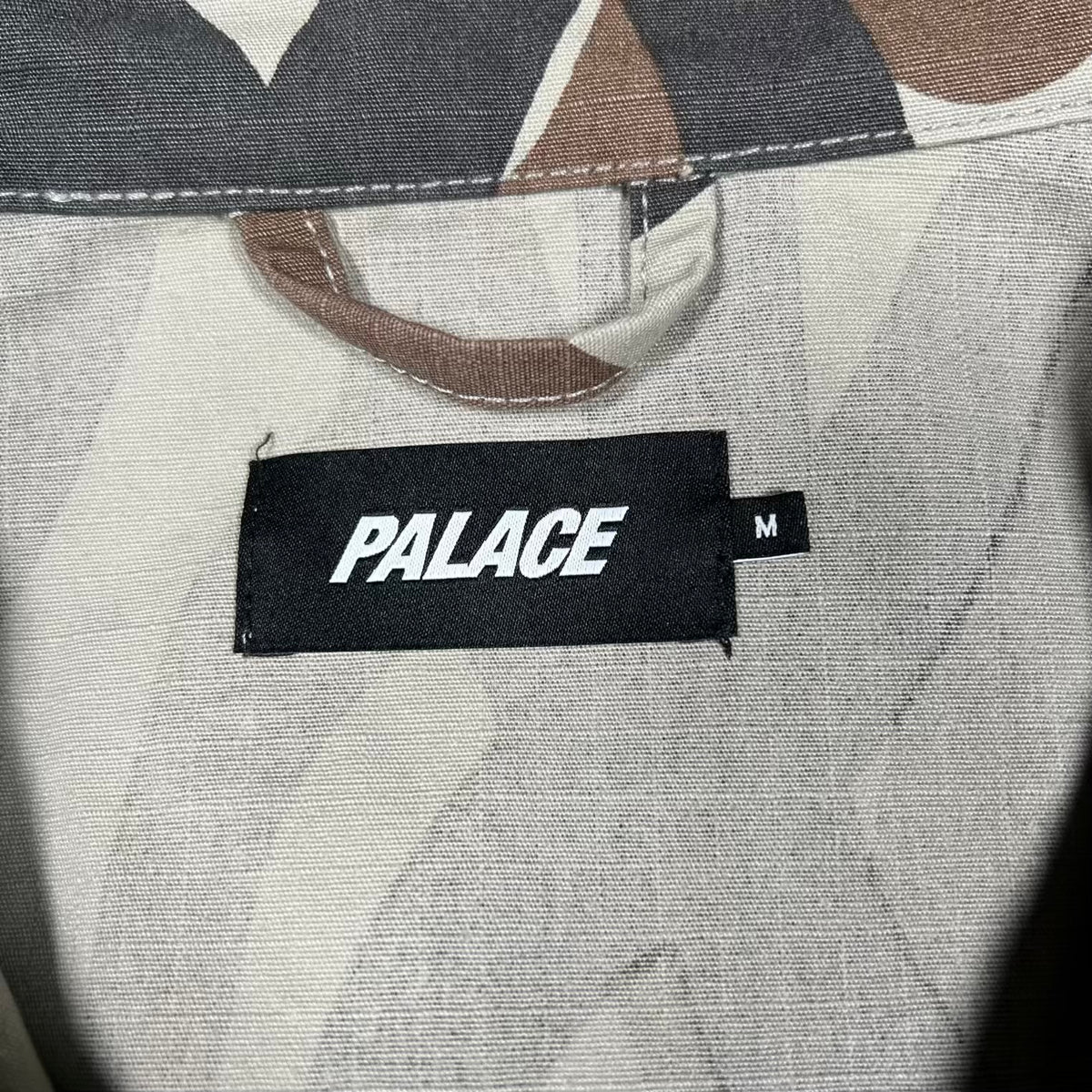 Palace RipStop Tribal Tan Jacket Size Medium USED x18701
