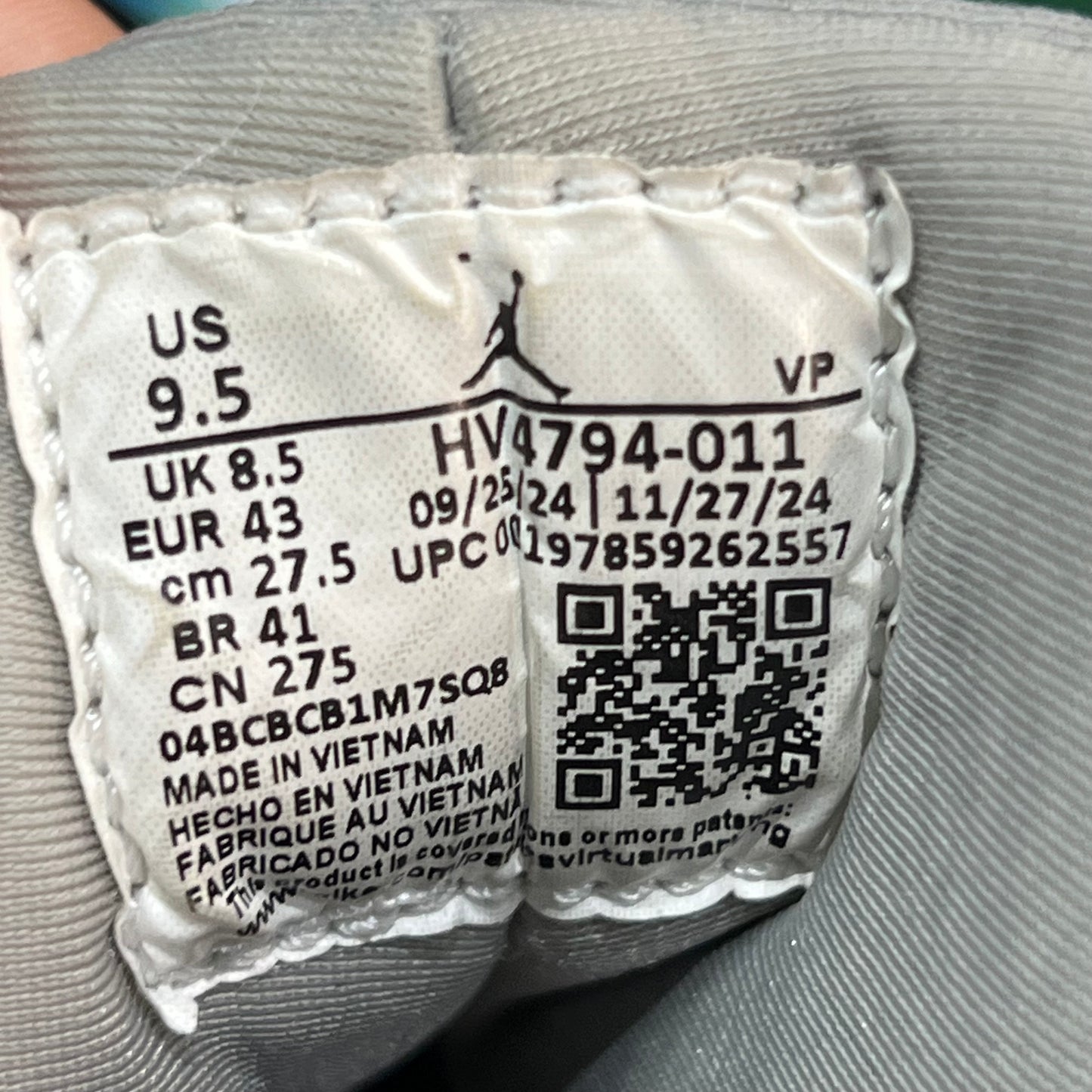 Jordan 9 Cool Grey (2025) Size 9.5 USED s19861