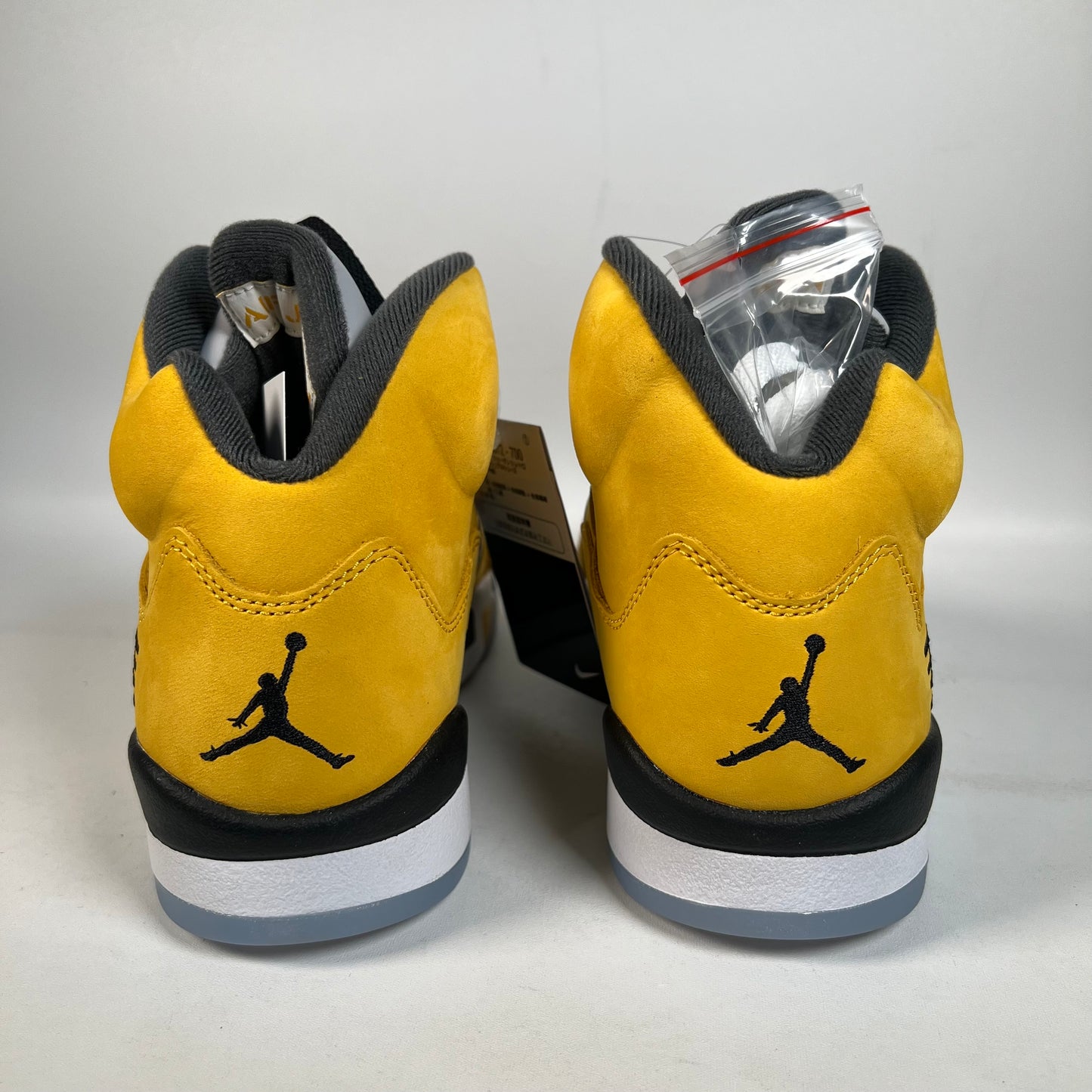 Jordan 5 Tokyo T23 (2025) Size 7 NEW s21135