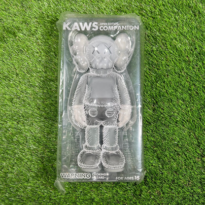 KAWS Companion Open Edition Vinyl Figure Grey USED x14322