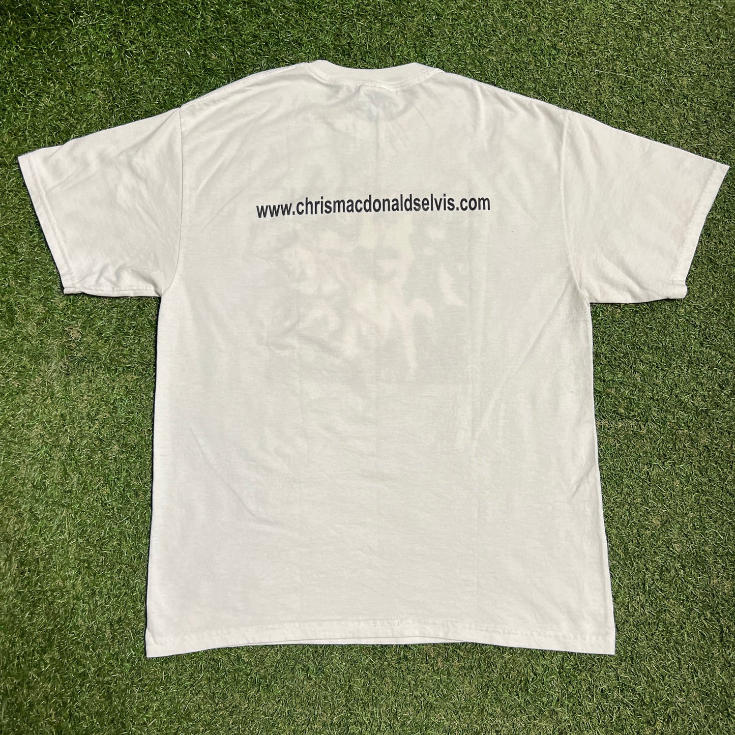 1990s Chris Mac Donald Memories of Elvis White Tee Size Large USED v16127