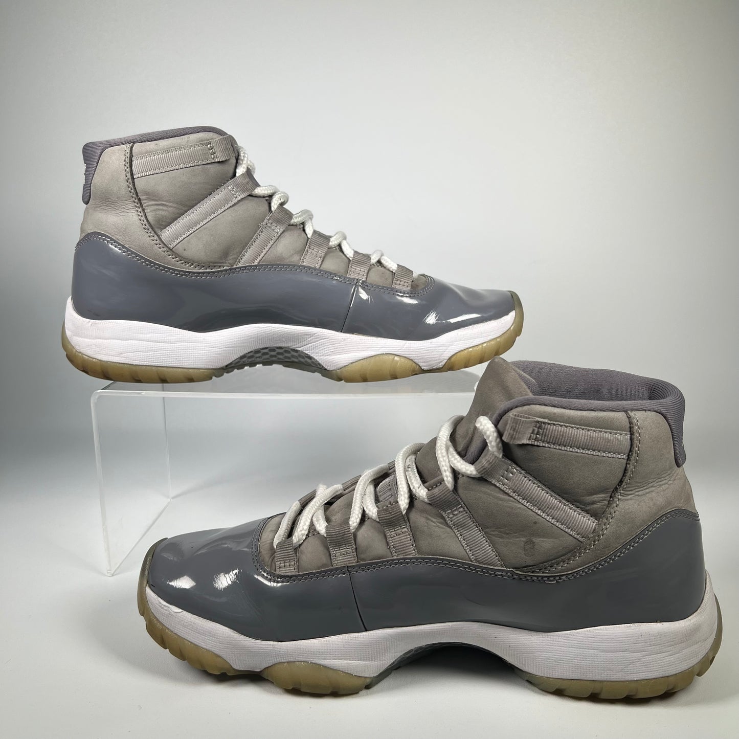 Jordan 11 Cool Grey (2021) Size 10 USED s18076