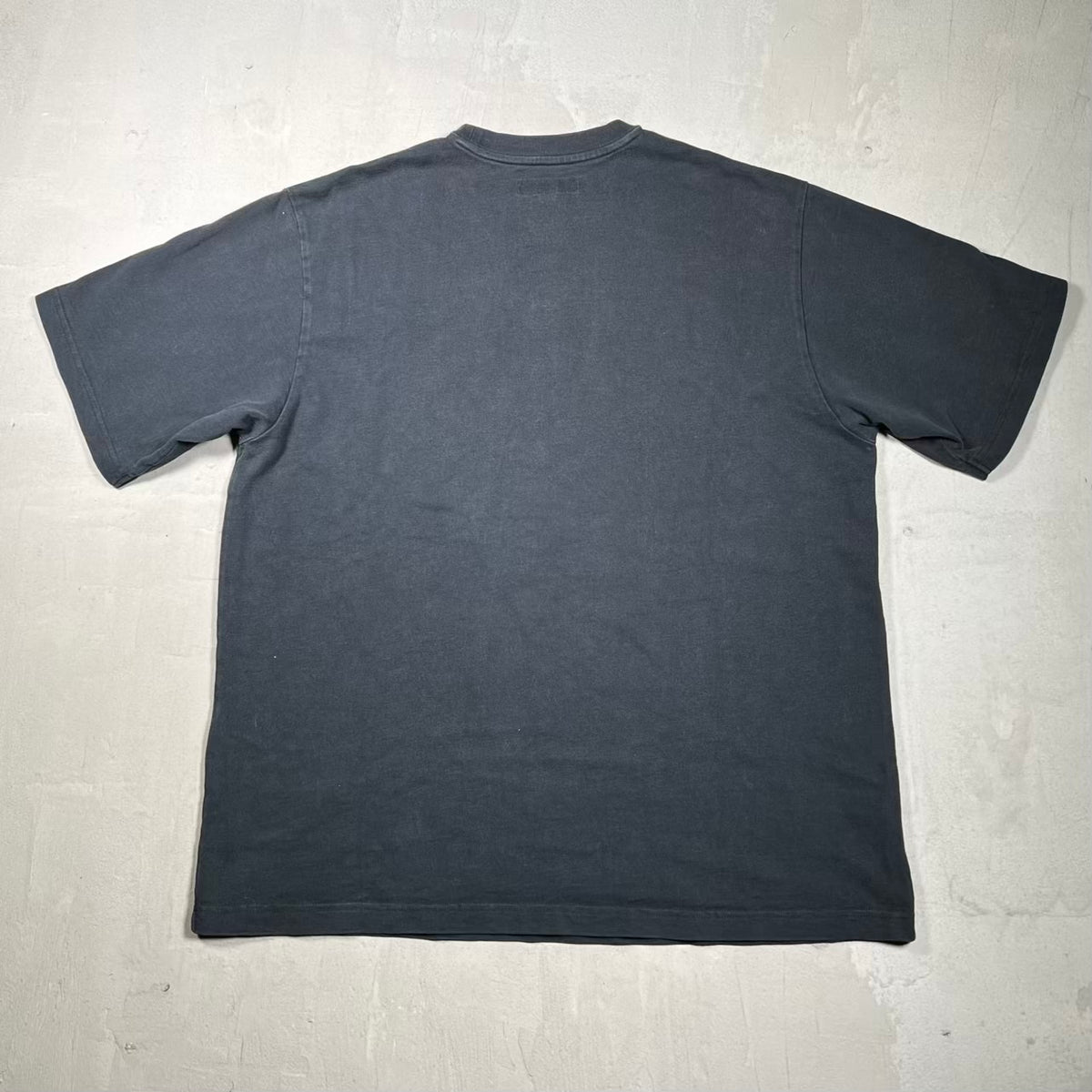 Supreme "Deja Vu" Black Tee Size Medium USED x18704