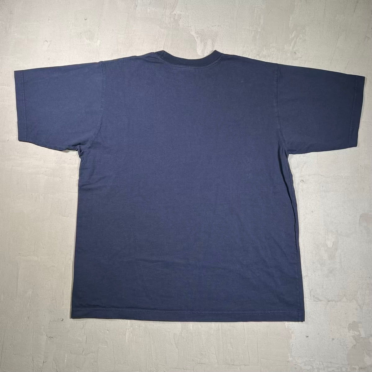 Y2K Nike White Swoosh Navy Blue Tee Size Large USED v20354