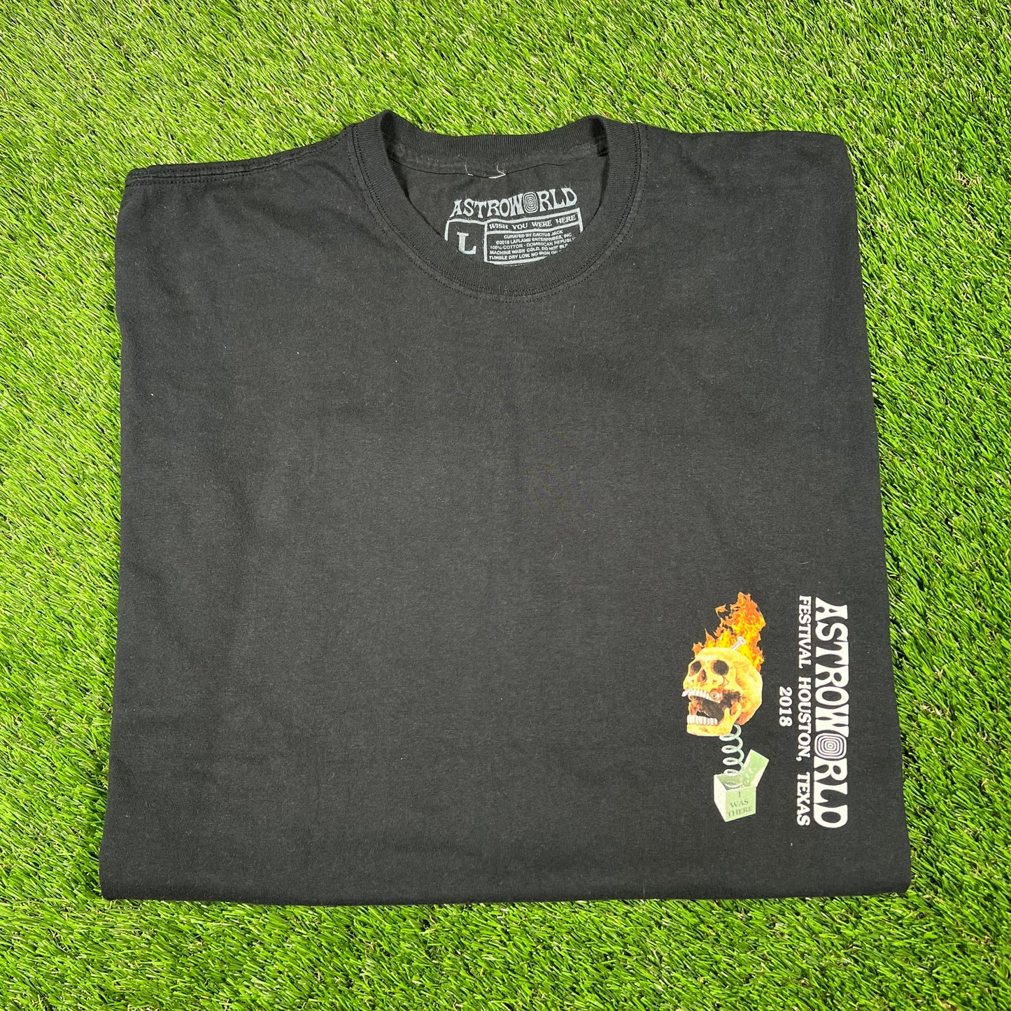 Travis Scott 2018 Astro World Fire Skull Black Tee Size Large USED x14529
