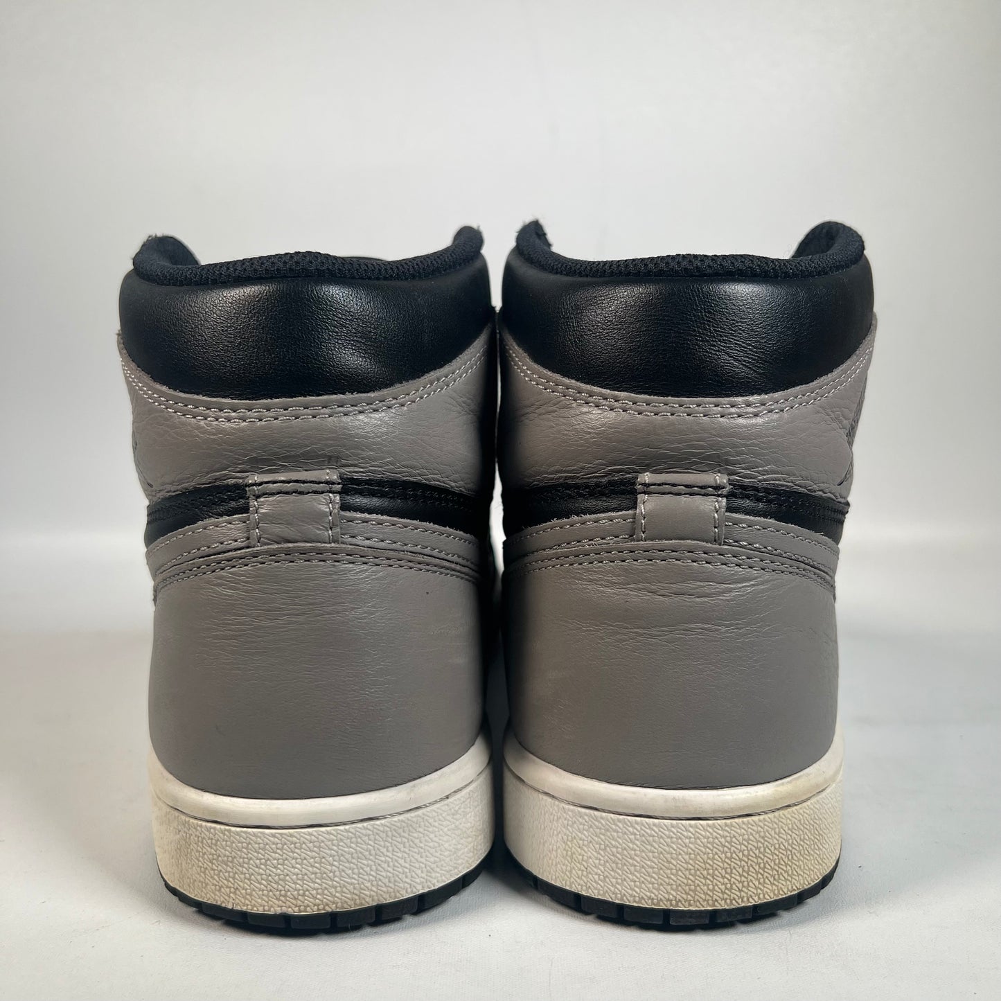 Jordan 1 High Shadow (2018) Size 9 USED s22288