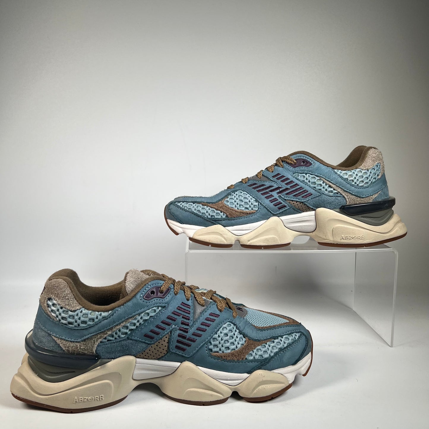 New Balance 9060 Bodega Age of Discovery (2022) Size 8.5 USED s22241