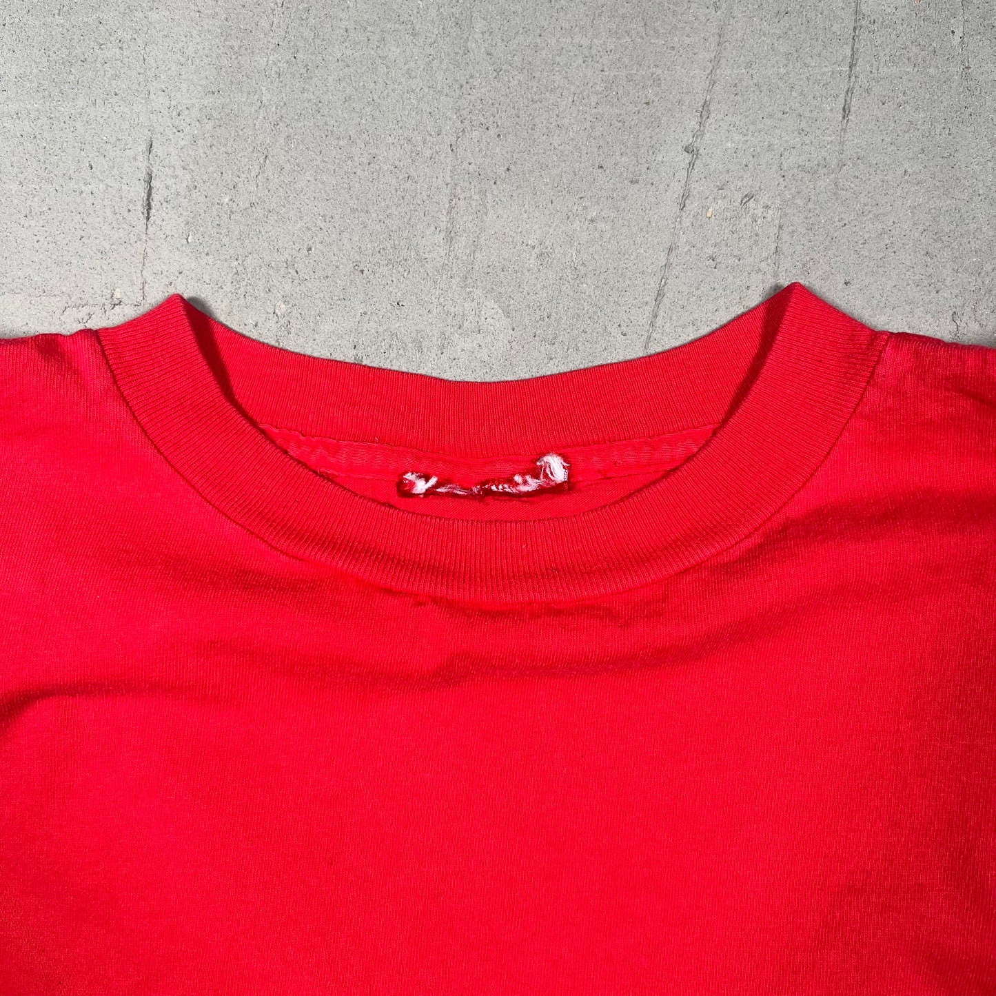 1990s Marlboro Red Pocket Tee Size XL USED v19182