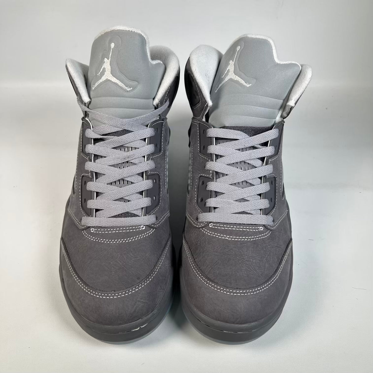 Jordan 5 Wolf Grey (2025) Size 9 USED s23282
