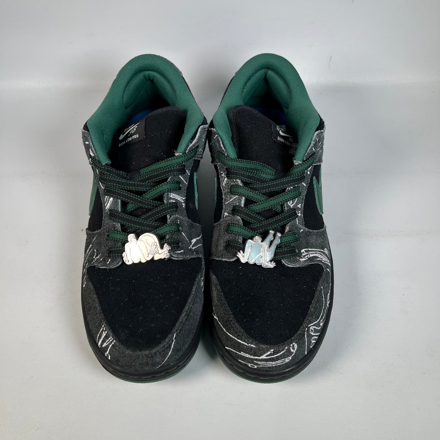 Nike SB Dunk Low There Skateboards (2024) Size 10 USED s21882