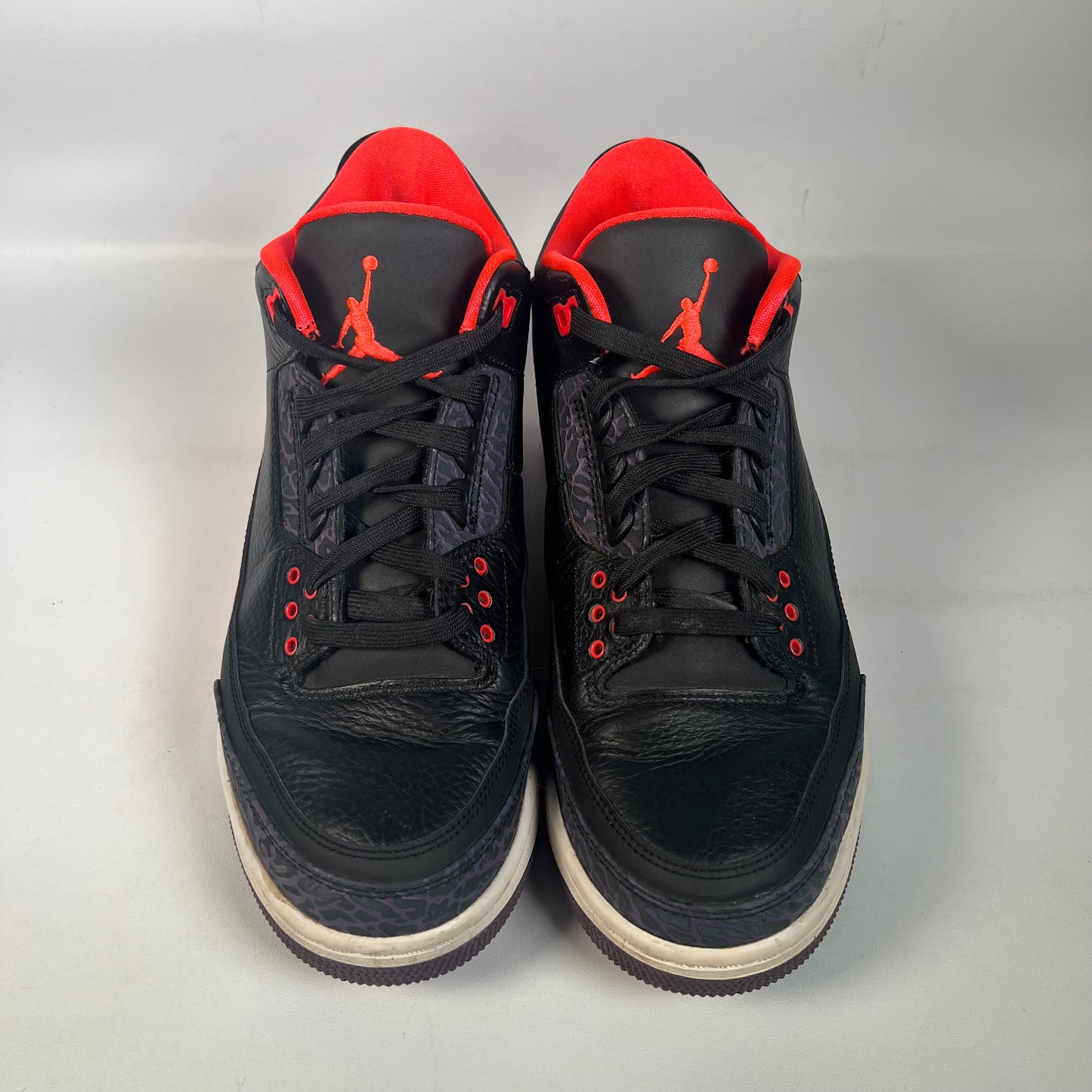Jordan 3 Crimson (2013) Size 9 USED s22456