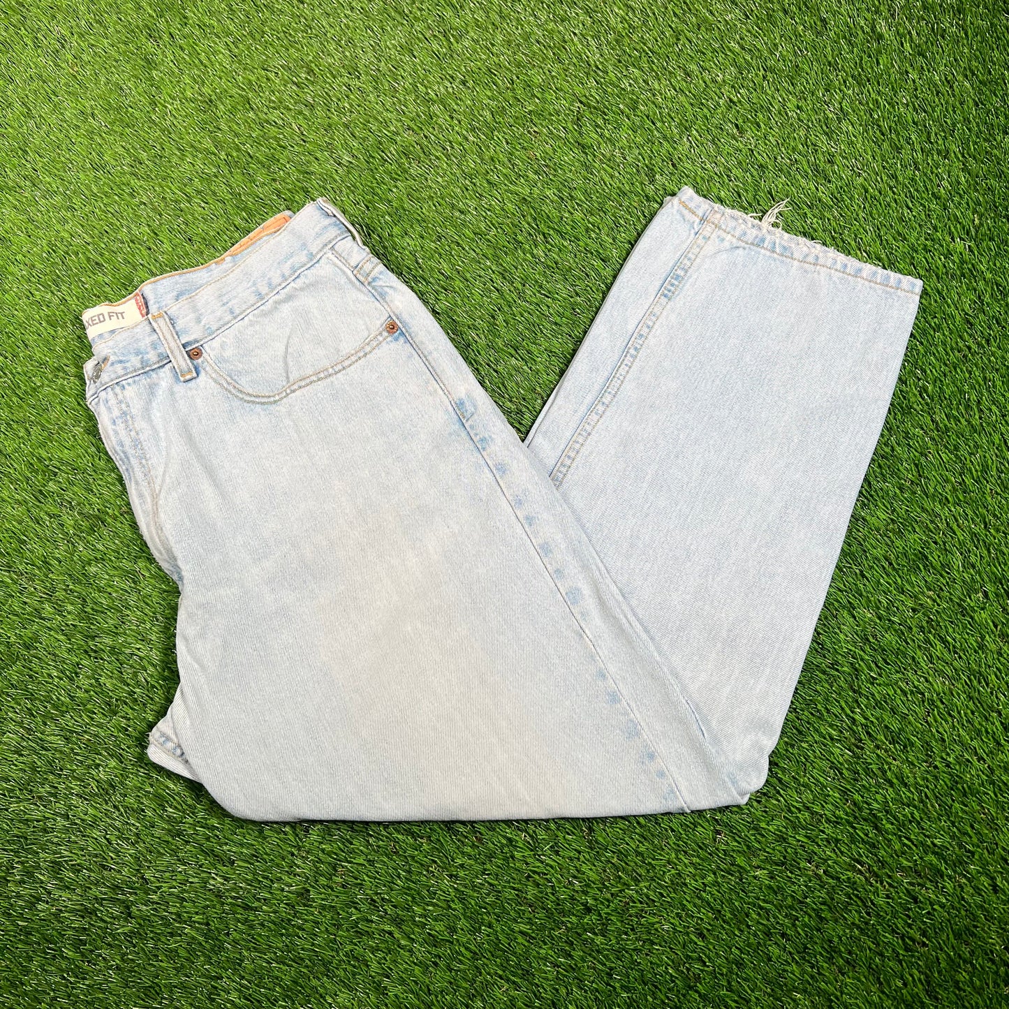 Y2K Levi 550 Light Wash Blue Denim Size 38 USED v17956