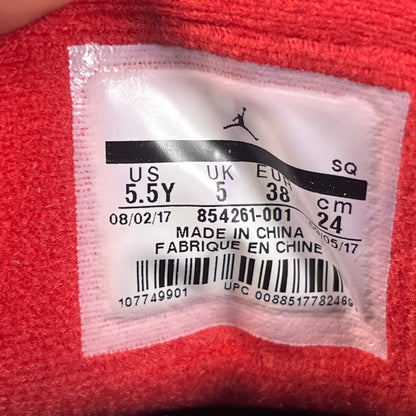 Jordan 3 Black Cement (2018) Size 5.5y USED s22170