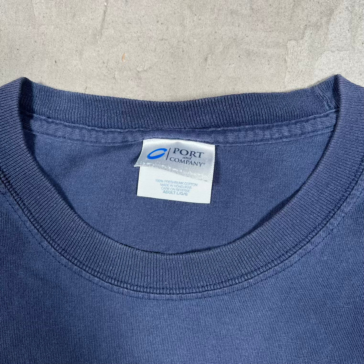 Y2K Bahia Cabana DEA Drinking Navy Blue Tee Size Large USED v20443