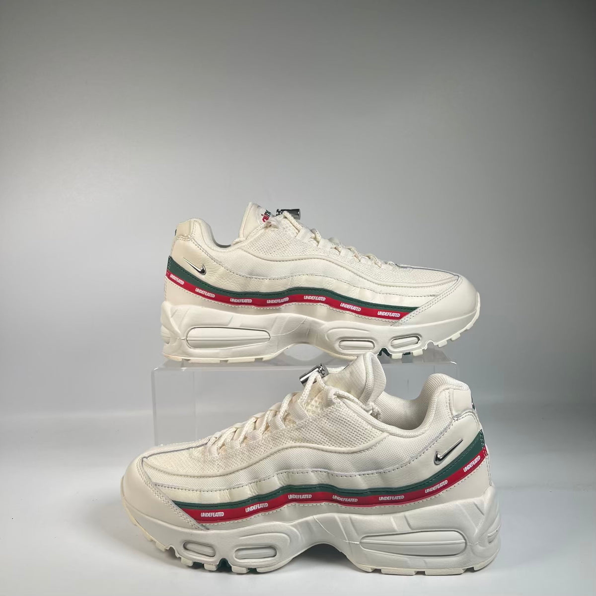 Nike Air Max 95 Undefeated Sail (2025) Size 8.5 USED s23596