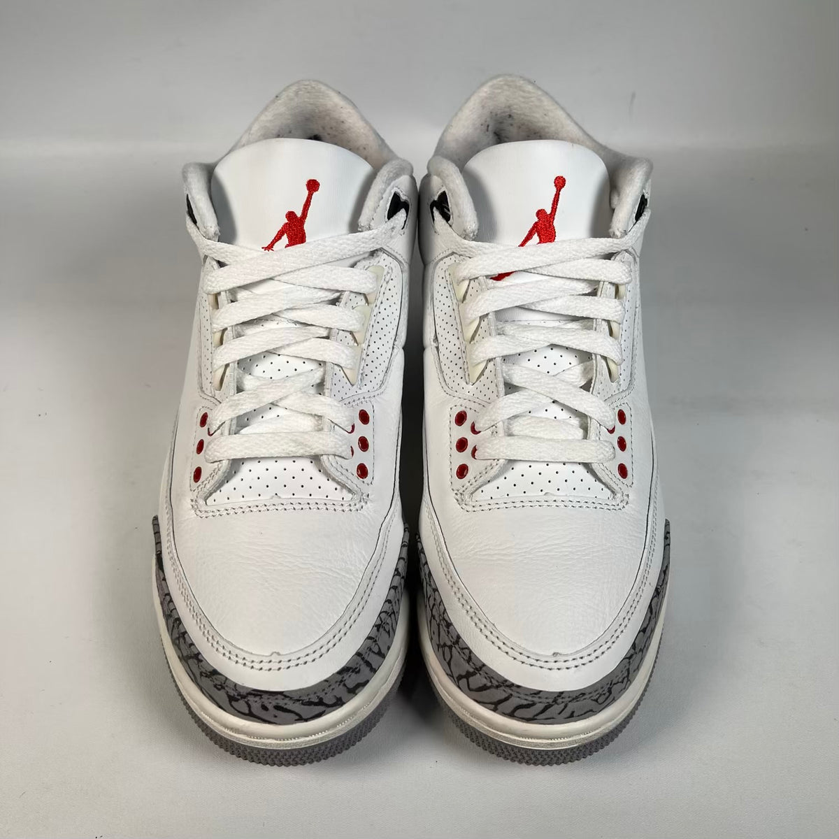 Jordan 3 White Cement Reimagined (2023) Size 7 USED s23501
