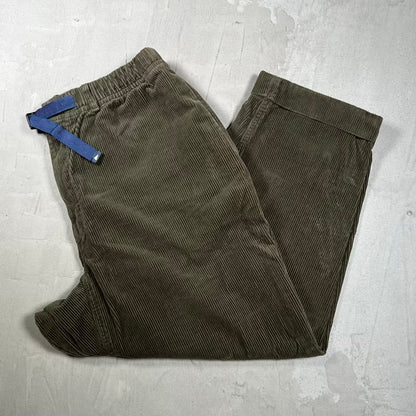 Pilgrim Dark Green Corduroy Pants Size Large USED v20179