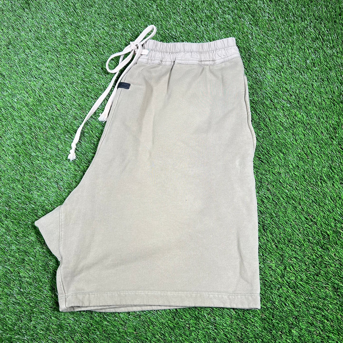 Fear of God FOG Seven Collection Green Shorts Size XL USED x14612