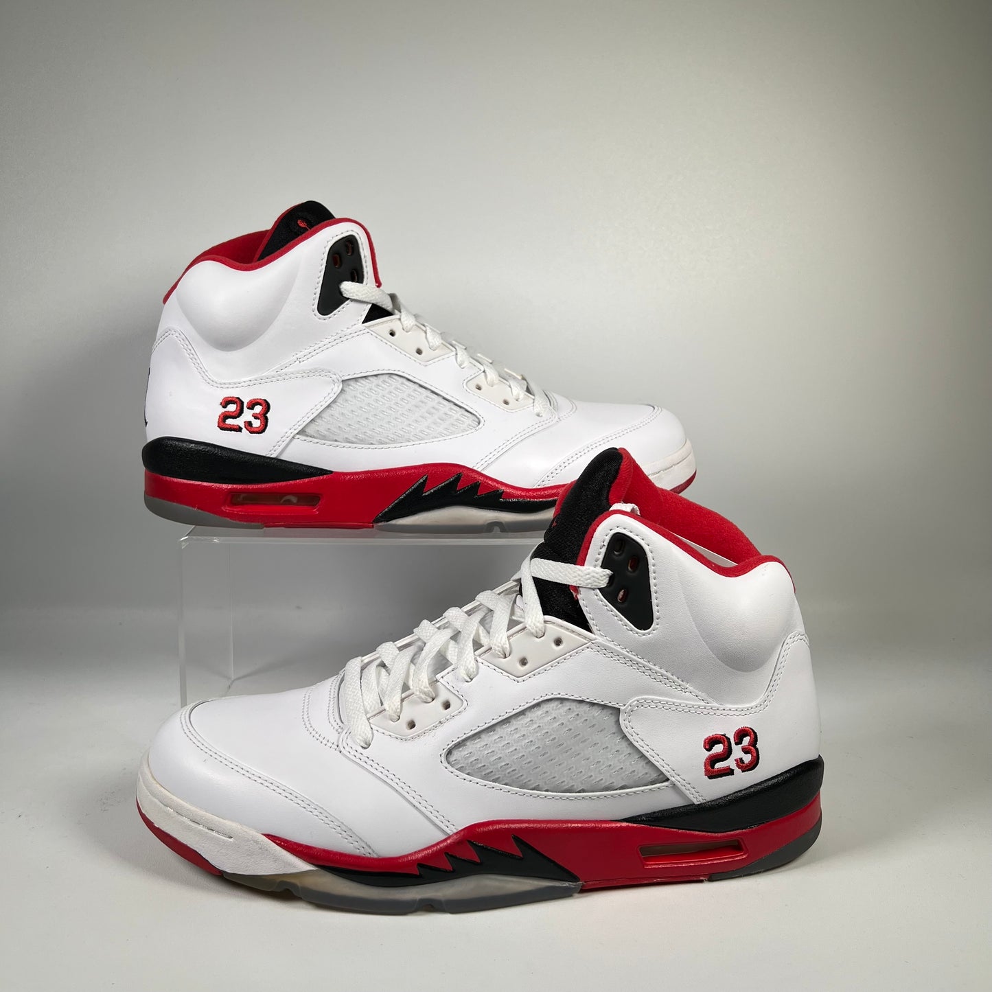 Jordan 5 Fire Red Black Tongue (2013) Size 11 USED s19149
