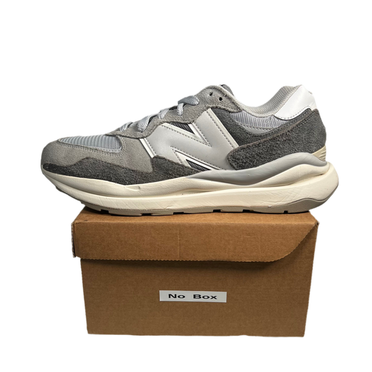 New Balance 5740 Moonbeam Mindful Grey Size 10 USED S17416