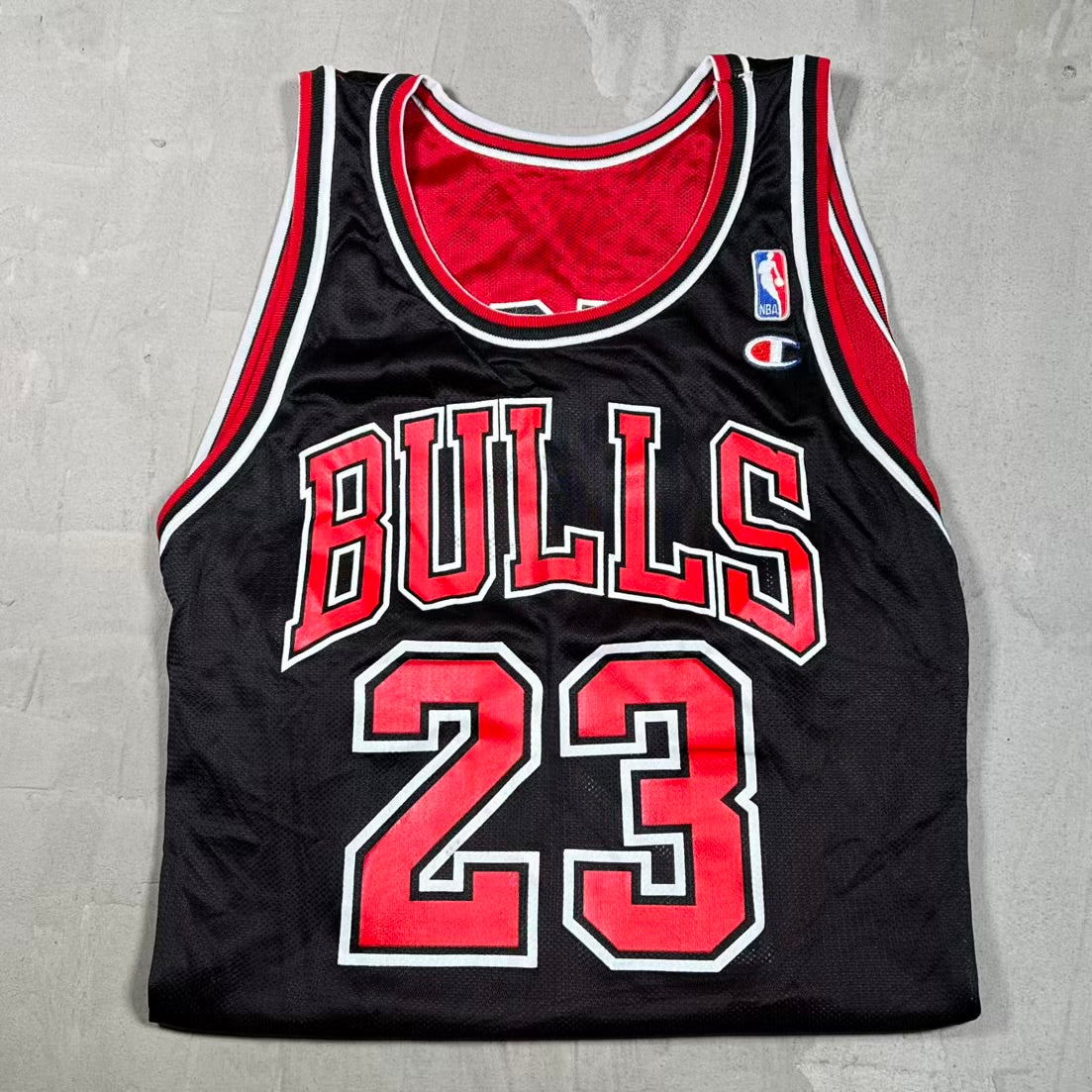 1990s Chicago Bulls Jordan 23 Reversible Champion Jersey Size 48 (XL) USED v20252