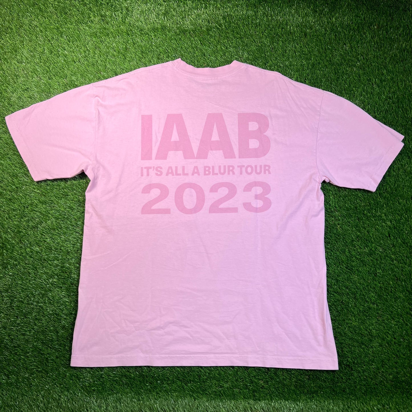 Drake Related Its All A Blur Album Cover Pink Tee Size XL USED x16797