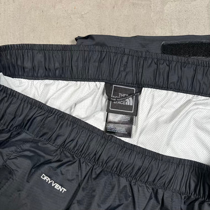 North Face Dryvent Lightweight Black Windbreaker Pants Size Large USED v20335